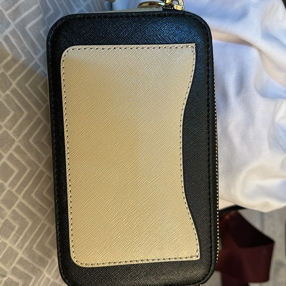 COPY - Marc Jacob Tan Color - Picture 4 of 6